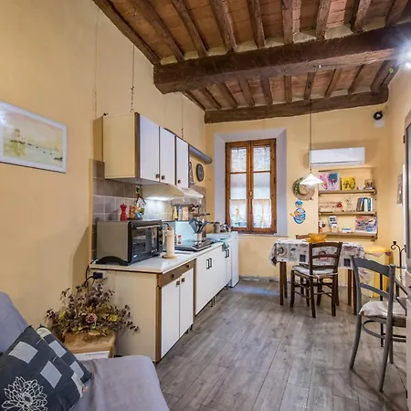La Casa Gialla Di Buonconvento Exterior photo