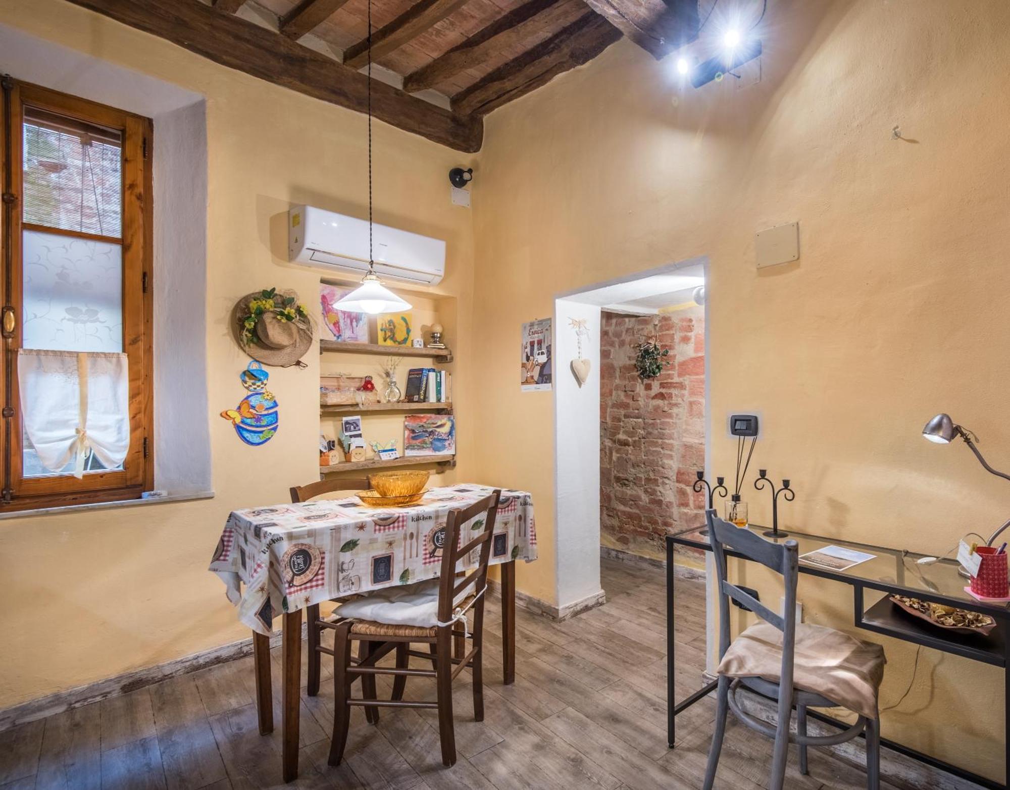 La Casa Gialla Di Holiday home